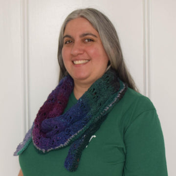 Peacock Stitch Shawlette