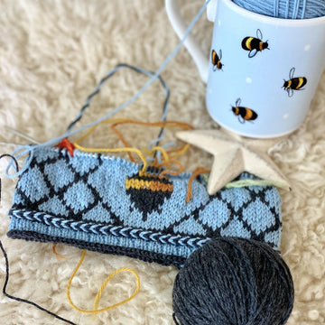 Bee Yourself Hat
