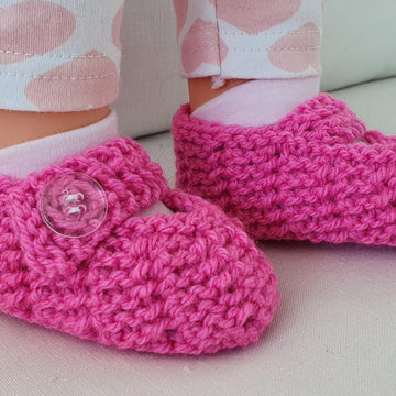 Tamika - Garter and lace stitch baby shoes