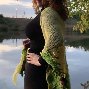 Red Oak Leaf with Acorn Shawl