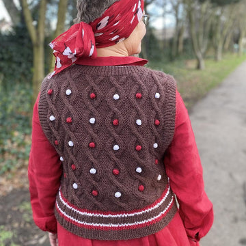 Diamond Bobble Vest