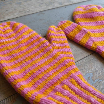 Haymarket Mittens