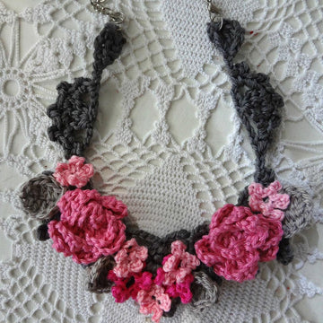Summer Roses Necklace