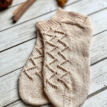 Zig Zag To Fall Socks