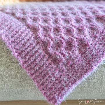 Easy Honeycomb Chunky Baby Blanket