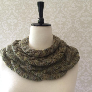 The Three Seas Cowl