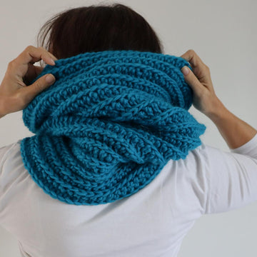 Hood in a snood