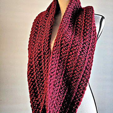 Lovely Lingonberry Scarf