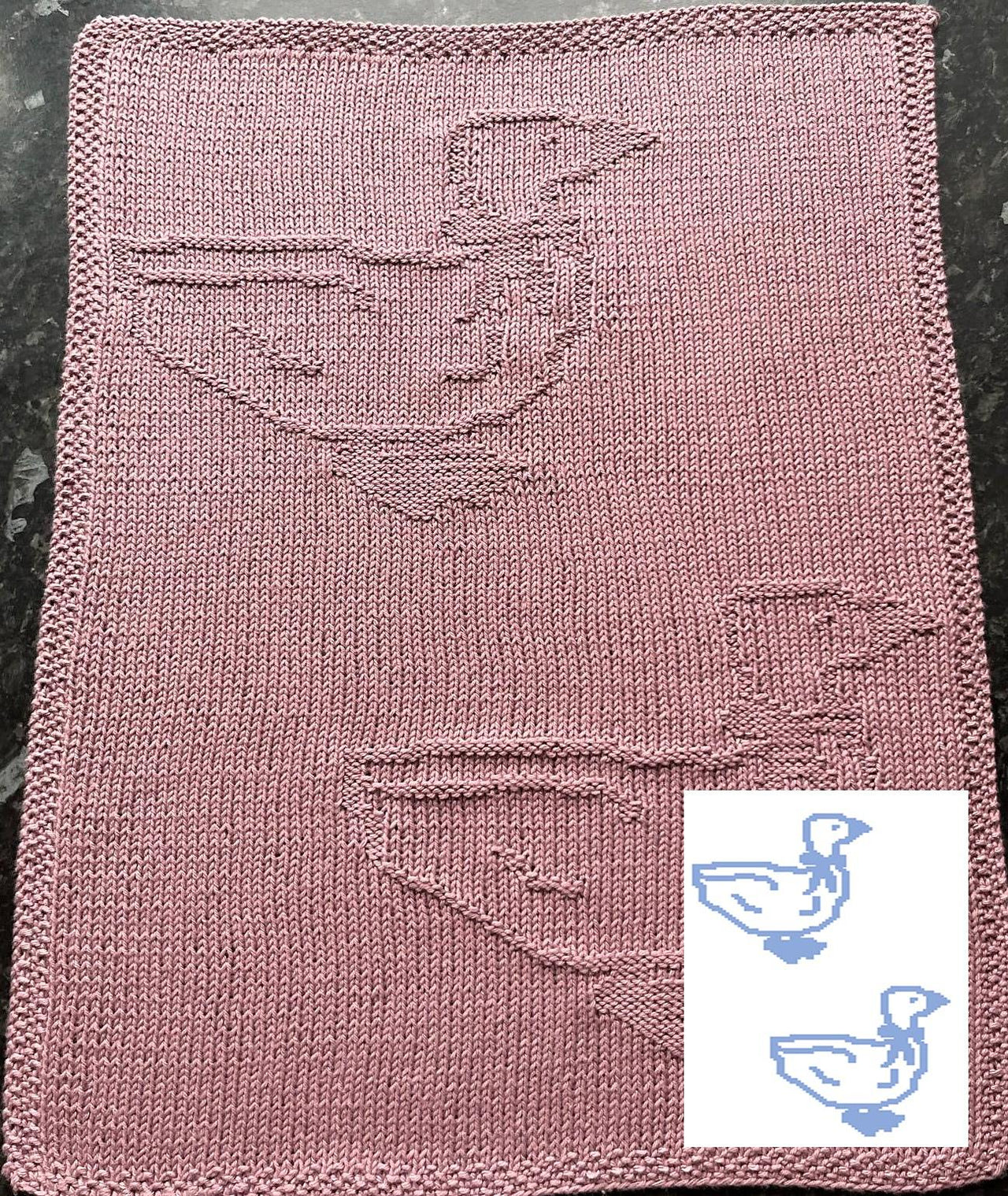 Nr. 852 – 25 – 14. Christmas Goose guest towel