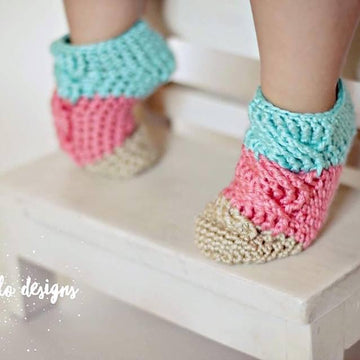 Big Bold Cabled Slipper Socks & Footies (Kids)