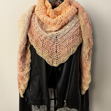 Flat Triangular Scarf "Gaia"