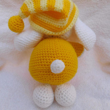 Amigurumi Pelusa, the baby Bunny
