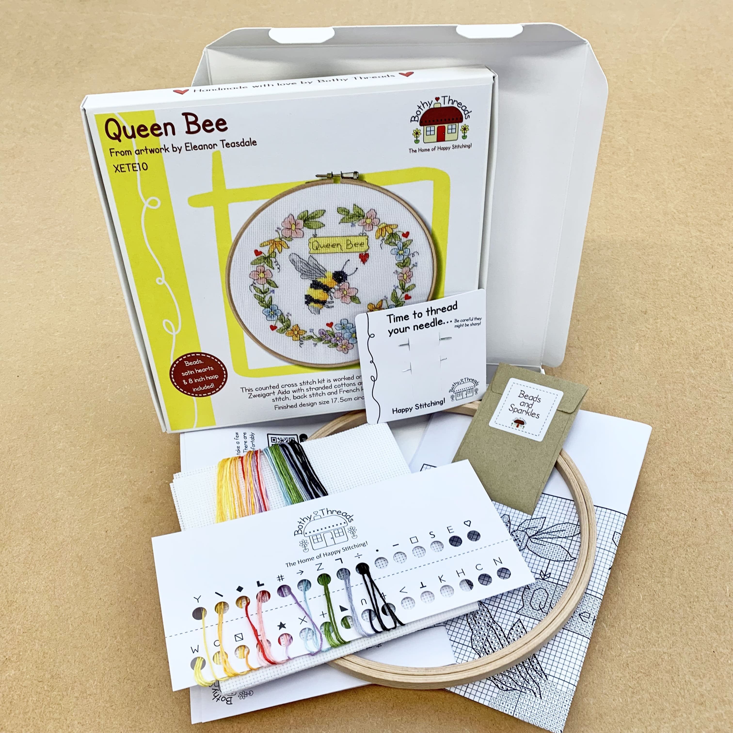 Bothy Threads Queen Bee Cross Stitch Kit - 17.5cm circle