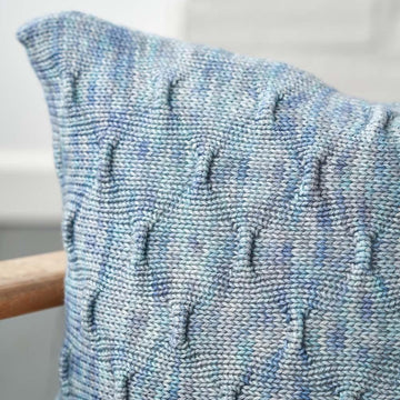 Saturnus Cushions