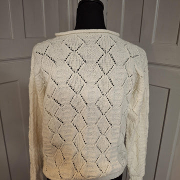 SHEILA, woollen jumper in lace pattern