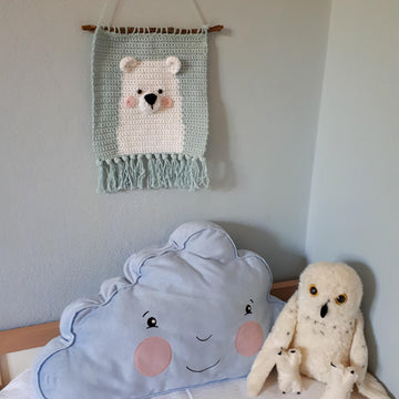 Polar bear wall decor
