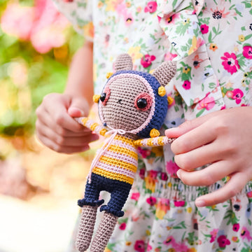 Crochet pattern Amigurumi Miki + accessories