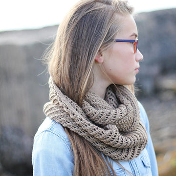 Hummus infinity scarf