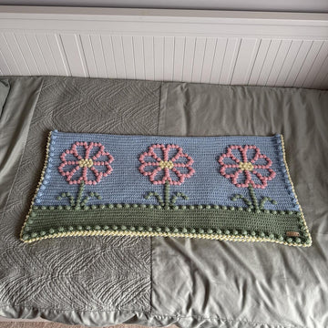 The little flower garden