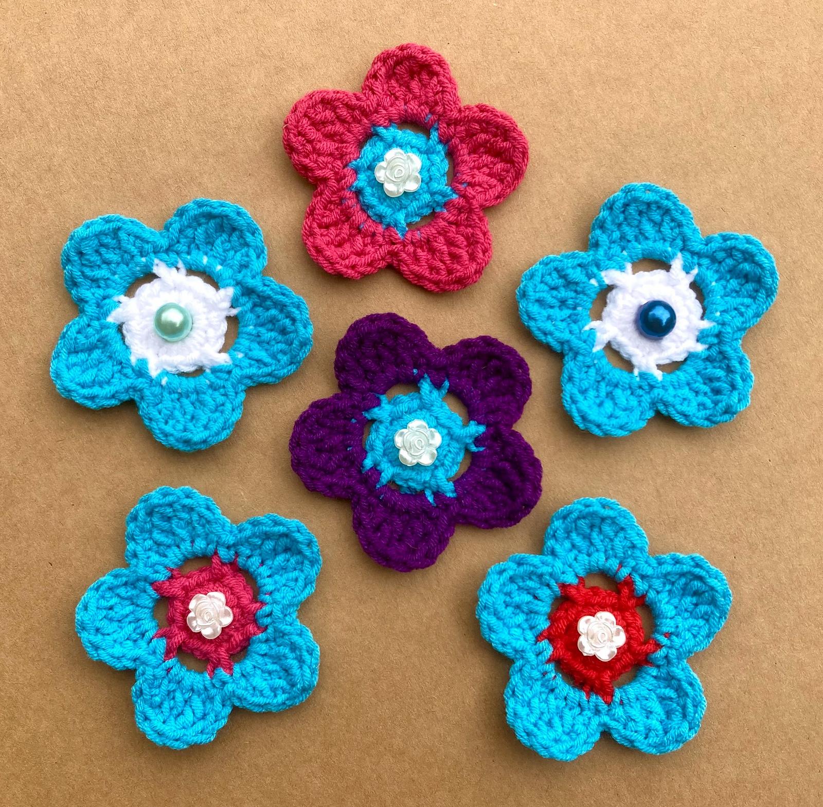 Flower applique IV by HueLaVive