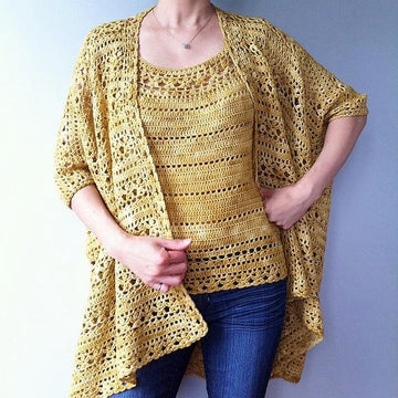 Arianne - floral lace yoke shell
