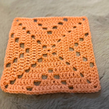 Filet Diamond Granny Square