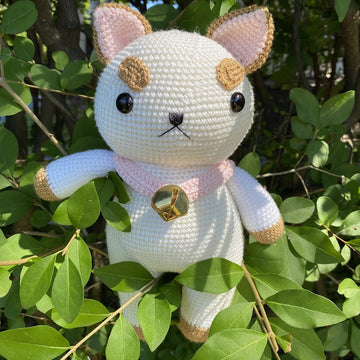 Bee and Puppycat character amigurumi toy