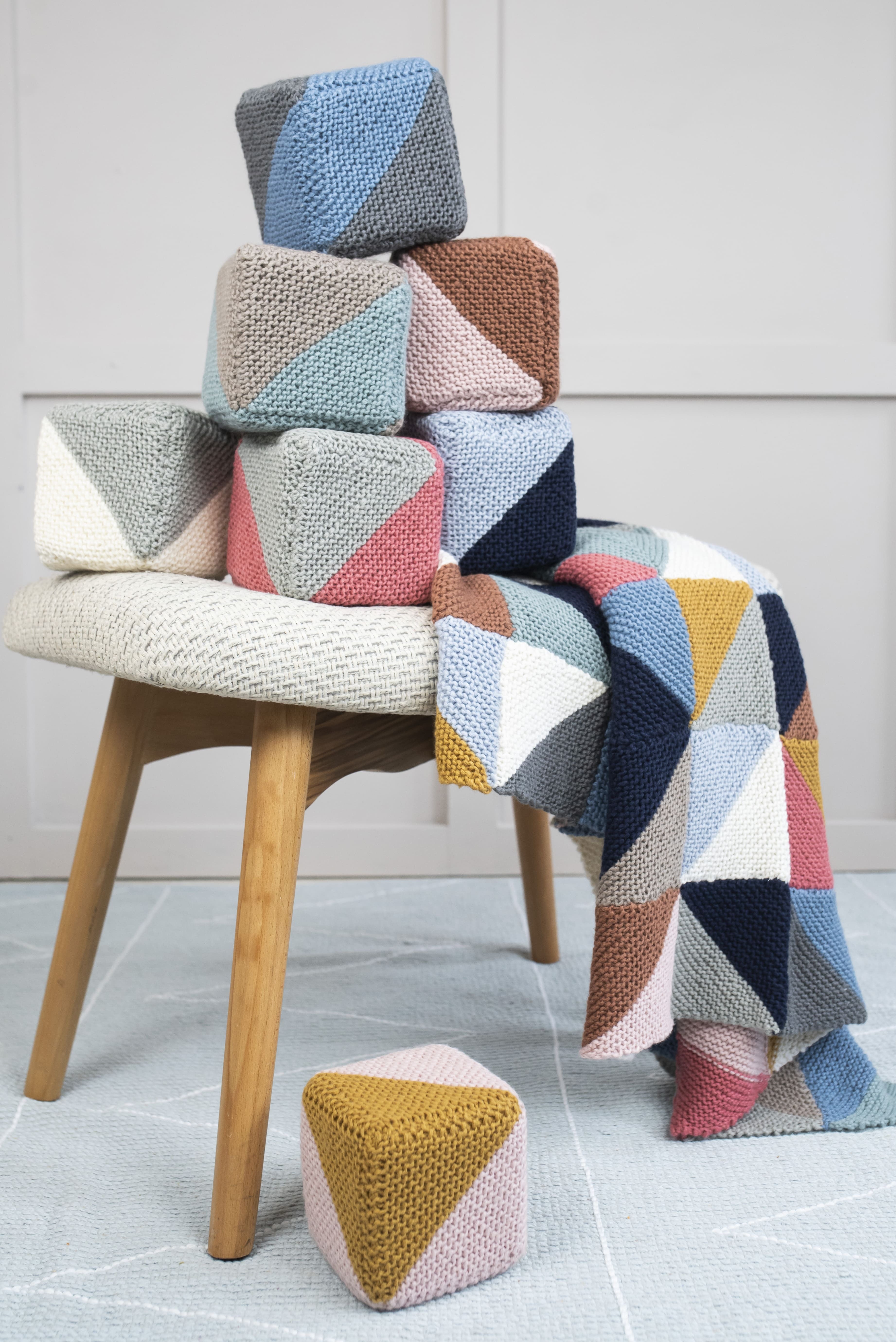 Peony Blanket in Rowan Cotton Wool - RB003-00001-ENP - Downloadable PDF