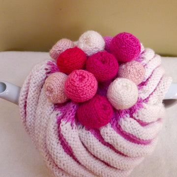 Strawberry Swirl Marshmallow Tea Cosy