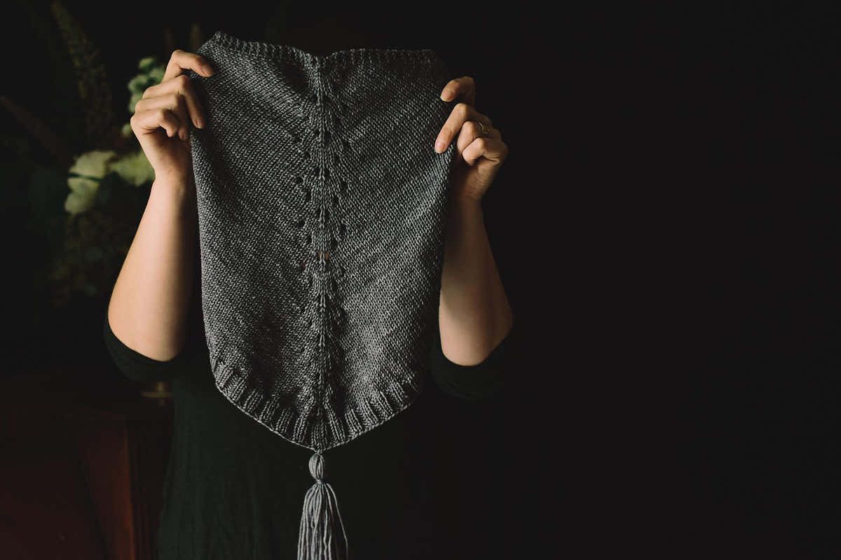 Whitethorn Cowl