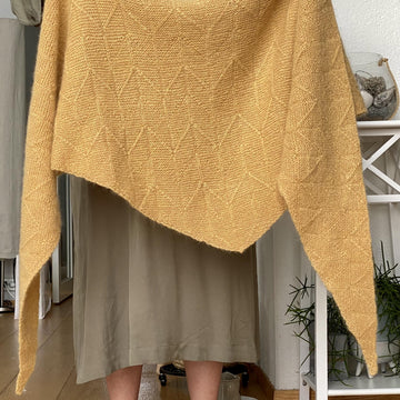 Tokyo shawl