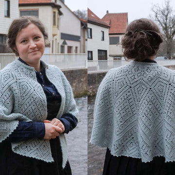 Jolly larimar shawl