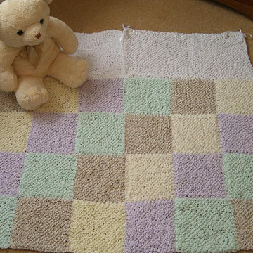 Baby Travel Snug/Play Mat (allsquareknits)