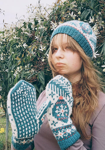 Merry Christmas Hat and Mittens