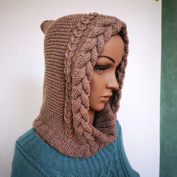 Hooded cowl Charlie with cables