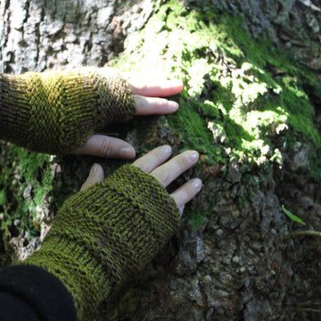 Dark Forest mittens