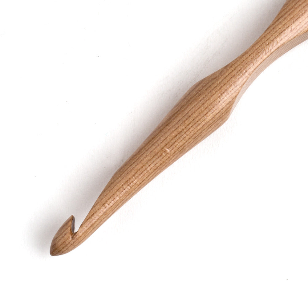 Laurel Hill Trai Crochet Hook Set Sizes D-M