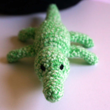 Crochet Pattern Mini Cuddle Croco!