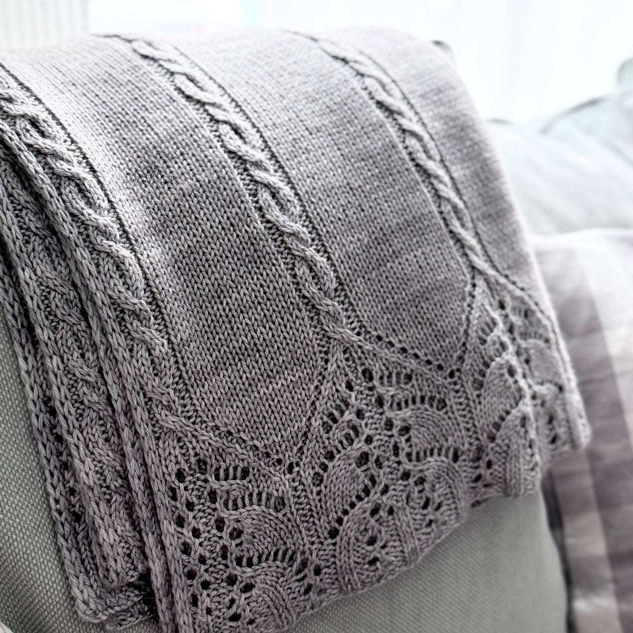 Soft Vines Shawl