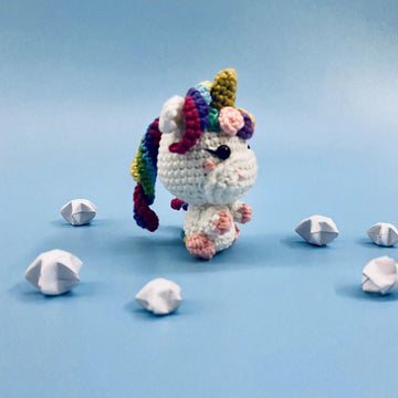 Baby unicorn amigurumi