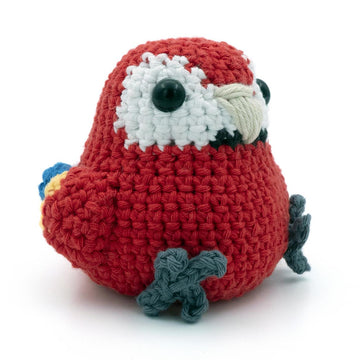 Amigurumi Scarlet Macaw