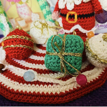 Amigurumi Christmas photo frame