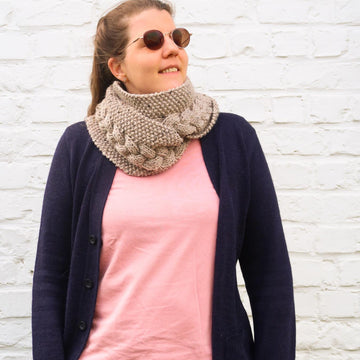 Tresse Infinity Cable Scarf