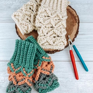 Sugar Maple Fingerless Gloves