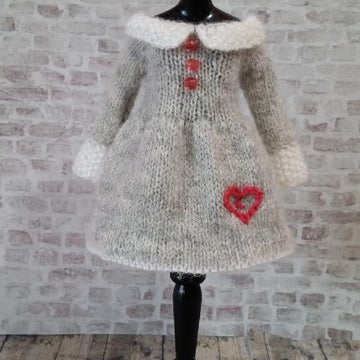 Lots of Love dress for 12" Blythe