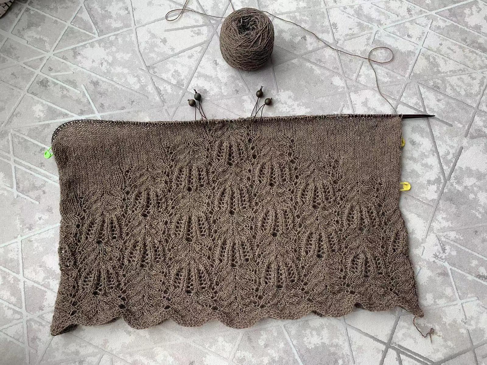 Palm Lace Pullover