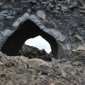 Lava Tubes Cowl