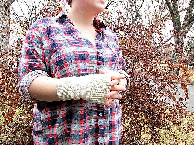 Fingercuffs