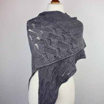 Knitting Pattern asymmetrical Shawl "The Young Mouse"
