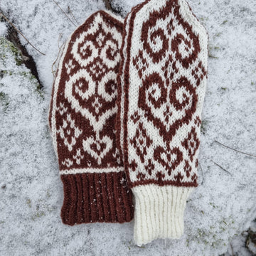 Ailith & Ailin mittens